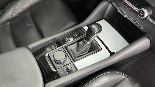 Mazda 3 GRAND TOURING LX