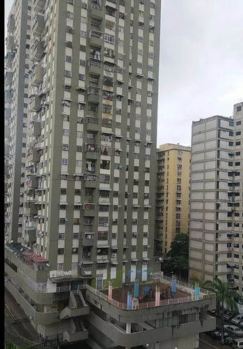 Se Vende Amplio Apartamento En Quinta Crespo - Caracas