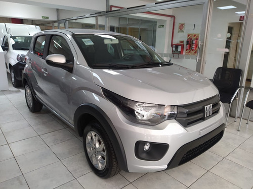 Imagen 2 de 25 de Fiat Mobi 1.0 Easy Pack Top Live On 0km 2022 Stock Fisico