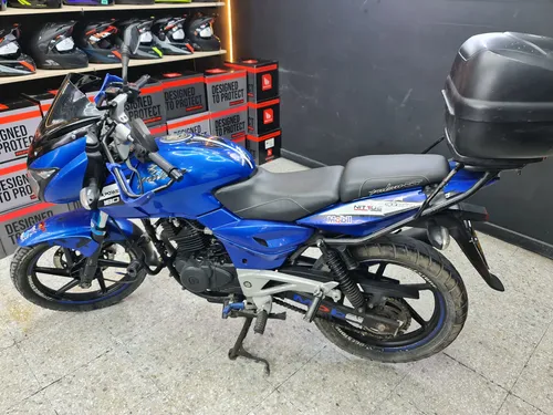 Bajaj Pulsar 180 2011