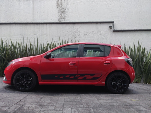 Imagen 2 de 15 de Renault Sandero 2017 2.0 R.s. L Mt