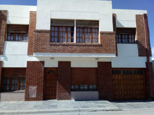 Imagen 1 de 13 de Casa 240mts2 Cubiertos