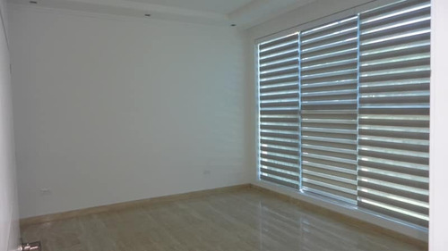 Imagen 7 de 13 de Belkliag/ Alquila Amplia Casa 1.200 En Terrazas Del Country Guataparo Valencia (mrsela) Solo Clientes