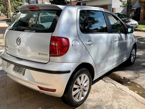Volkswagen Fox 1.6 Highline Imotion 2012