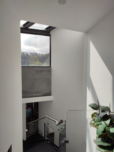 Imagen 7 de 13 de Casa En Venta Remodelada De 320 M2 A Un Paso De La Herradura