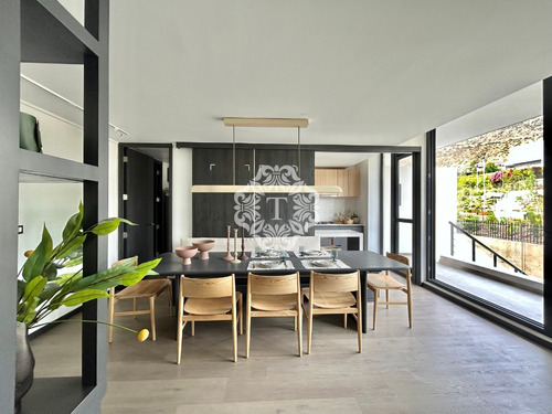 Cesión Promesa, 4d/4b, 2 Estacionamientos Y 1 Bodega, Jardín