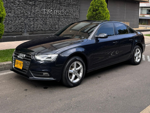 Audi A4 1.8 TFSI AMBITION MT