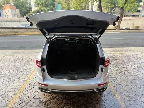 Renault Koleos 2.5 Iconic Cvt