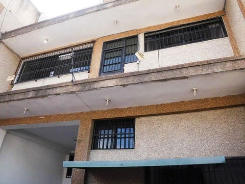 Imagen 10 de 10 de Montecristo Vende Edificio Mls #22-2386