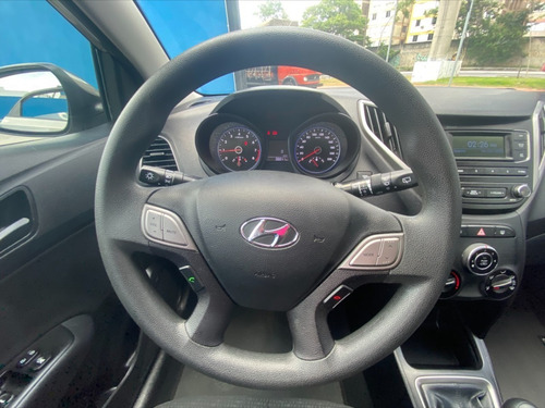 Imagem 14 de 15 de Hyundai Hb20 2019 1.0 Comfort Plus Flex 5p
