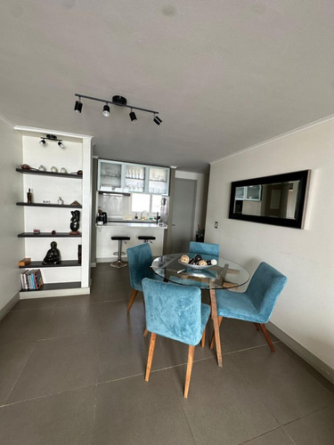 En Exclusivo Cond. Laguna Del Mar, Depto Piso 10 Gran Vista