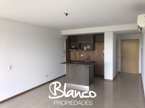 Departamento  En Venta En Pilar Golf, Pilar, G.b.a. Zona Norte