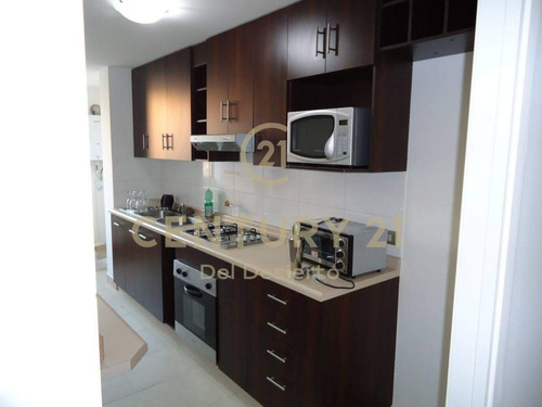 Departamento En Venta, Avenida Cerro Paranal. Sector Sur.