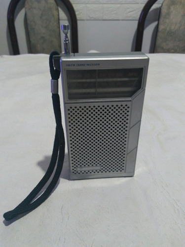 Radio Sanyo Am/fm Rp 5065 Funcionando!! Gris (Usado)