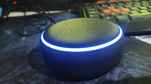 Echo Dot Amazon 3ª Geração Smart Speaker Alexa Cinza-escuro