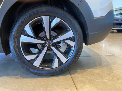 Volkswagen Nivus 1.0 4P FLEX 200 TSI HIGHLINE AUTOMÁTICO