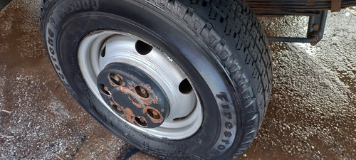 Imagem 13 de 13 de Caminhão Iveco 35s14