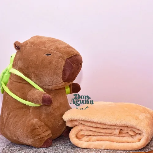 Peluche Capibara 2 En 1: Peluches 42 Cm + Manta 175x105 Cm Marrón Claro