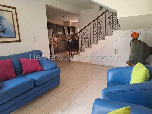 Maria E. Vende En Un Urbanismo Y Privado Cómoda Moderna Y Hermosa Casa (duplex) En Trapiche Villas, Cabudare,lara#25-5367*