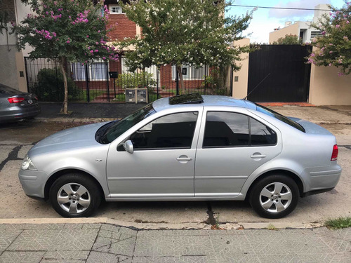 Volkswagen Bora 2.0 Trendline 115cv 2011