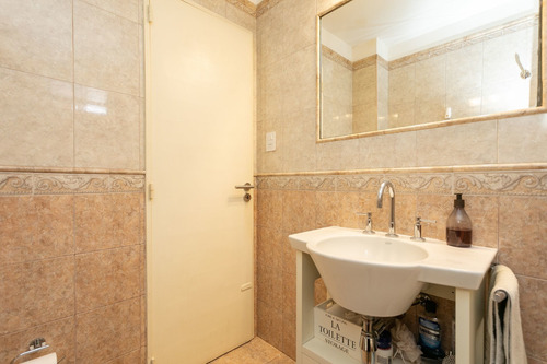 Imagen 11 de 25 de Venta Depto 3 Amb. Villa Del Parque. Con Cochera.