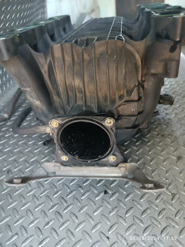 Múltiple De Admisión Motor 5.6 Nissan Qx56 Modelo 2010 (Usado)