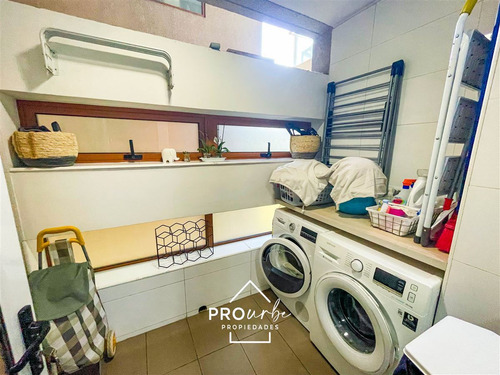 Departamento En Venta De 3 Dorm. Con Jardin En Las Condes