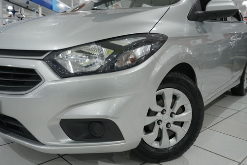 Imagem 4 de 15 de Chevrolet Onix 2019 1.0 Lt 5p