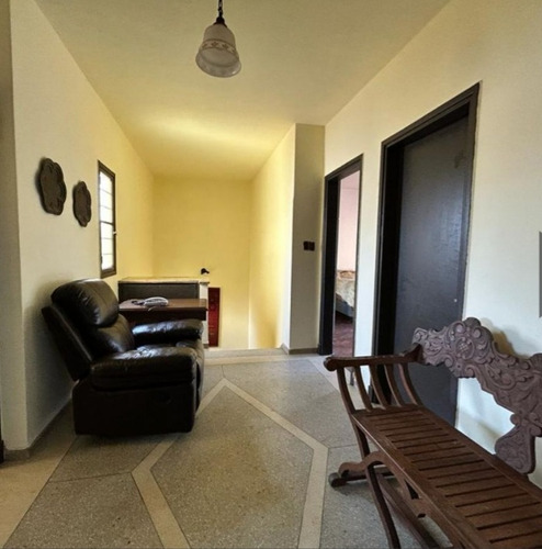 Prox Luis A De Herrera Permuta Casa 100 M De Solis P.negra
