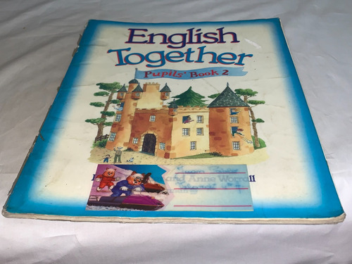 English Together Pupil's Book 2 Cliff Castle - Longman (Usado)