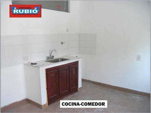 Imagen 4 de 14 de Zeballos Al 4600 - Villa Dominico - 6 Dptos Tipo Casa