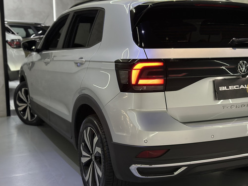 Volkswagen T-Cross 1.0 200 TSI TOTAL FLEX COMFORTLINE AUTOMÁTICO