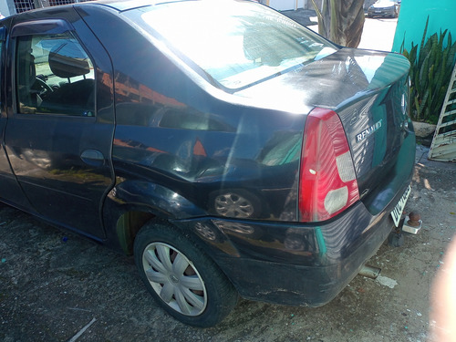 Renault Logan 1.0 16v Authentique Hi-flex 4p