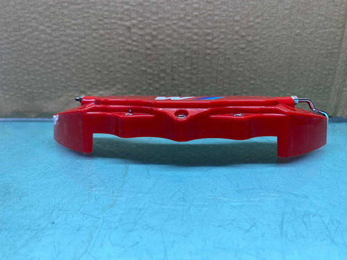 Capa Pinça Freio Traseira Esquerda Bmw 320i. Cx28