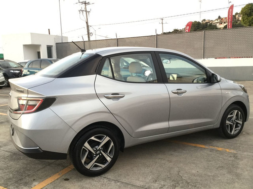 Imagen 11 de 15 de Hyundai Grand I10 4 Puertas