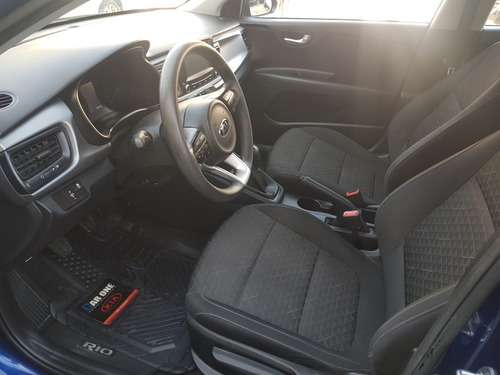 Kia Rio 1.6 2020 Lx Sedan Mt Ac Abs Ba Ee Vt