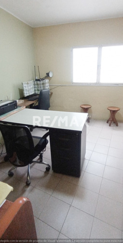Imagen 9 de 12 de Casa En Venta 3 Plantas En La Parroquia La Vega