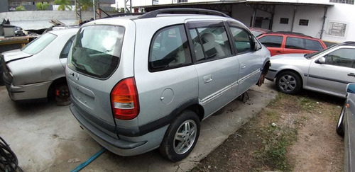 Imagem 4 de 13 de Sucata Zafira Cd 2.0 8v 2003