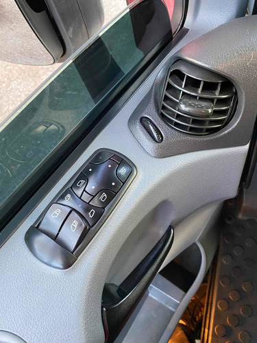 Imagem 13 de 15 de Mb Actros 2546 6x2 Ano 2019 Muito Novo