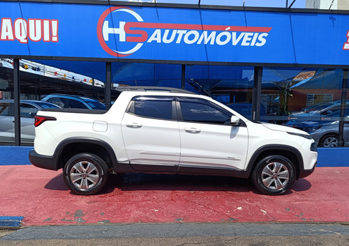 Fiat Toro 1.8 16v Freedom Flex 4x2 Aut. 4p