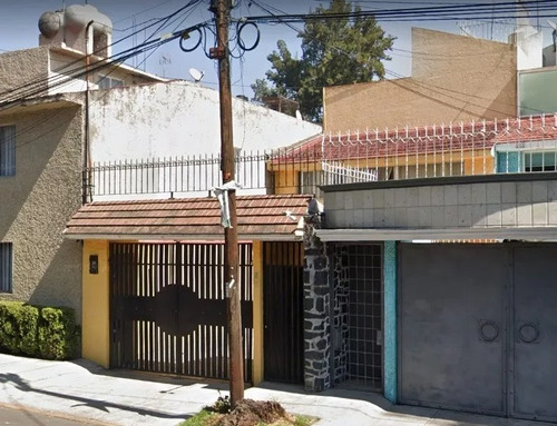 Casa En Venta En San Juan Tepepan