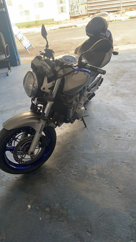 Imagem 2 de 4 de Honda Hornet