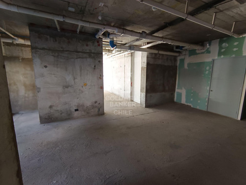 Local Comercial En Ñuñoa De 97m2