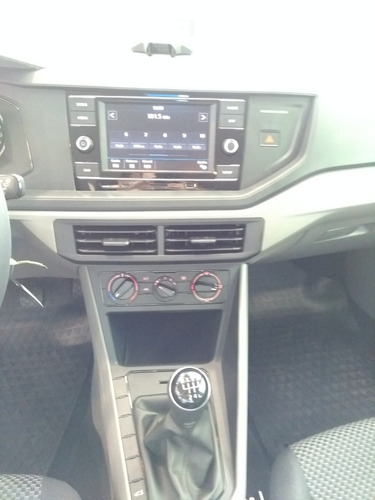 Imagen 11 de 15 de Volkswagen Polo 1.6 Msi Trendline 7