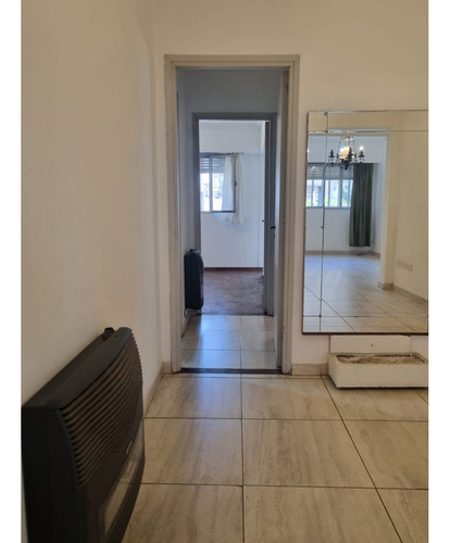 Venta - 2 Dormitorios- Mendoza 831