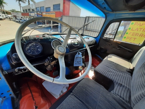Imagem 8 de 13 de M. Benz L 1113 Carroceria