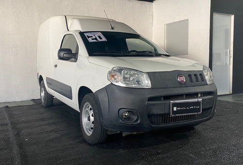 Imagem 22 de 25 de Fiorino Completa 2020