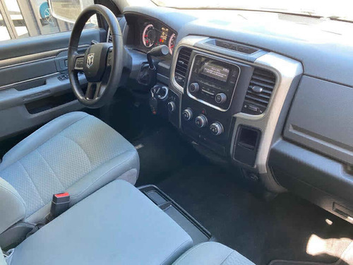 Imagen 4 de 8 de Ram Ram 2500 2018 4p Crew Cab Slt Trabajo 4x2 V8 6at