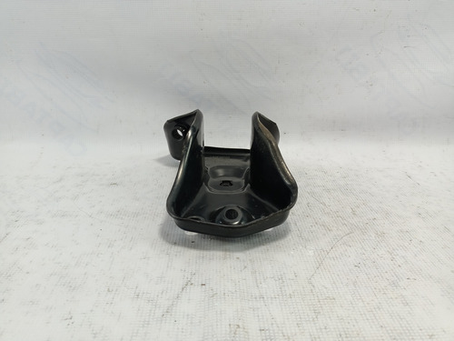 Soporte Suspension Trasero Derecho Jetta Mk6 2.0l Tdi 11-16 (Usado)