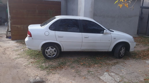 Chevrolet Corsa Clasicc 2011 Ls 1.4